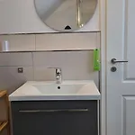 Exclusives Loft, Klimaanlage, Eigener Parkplatz, Netflix, Dominospizza, Wallbox