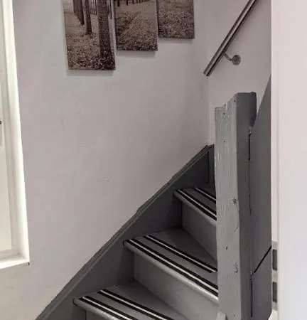 Exclusives Loft Mit Klimaanlage, Parkplatz, Netflix, Disney, Wallbox, Dominos Pizza, Bahnhof 5min - Berlin Hbf 23min Διαμέρισμα