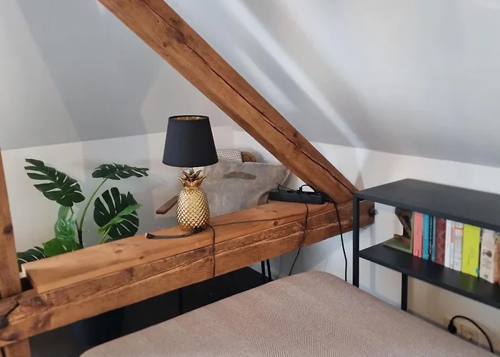 Exclusives Loft, Klimaanlage, Parkplatz, Netflix & Disney, Dominospizza, Wallbox Appartement