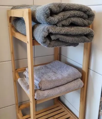 Exclusives Loft, Klimaanlage, Parkplatz, Netflix & Disney, Dominospizza, Wallbox Appartement *