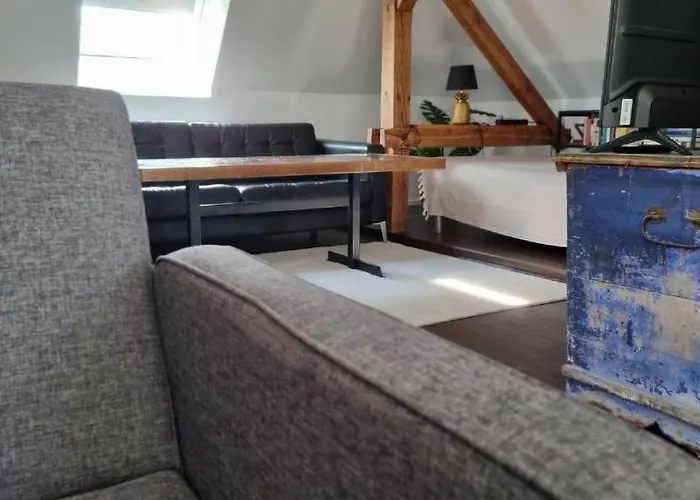 Apartamento Exclusives Loft, Klimaanlage, Parkplatz, Netflix & Disney, Dominospizza, Wallbox