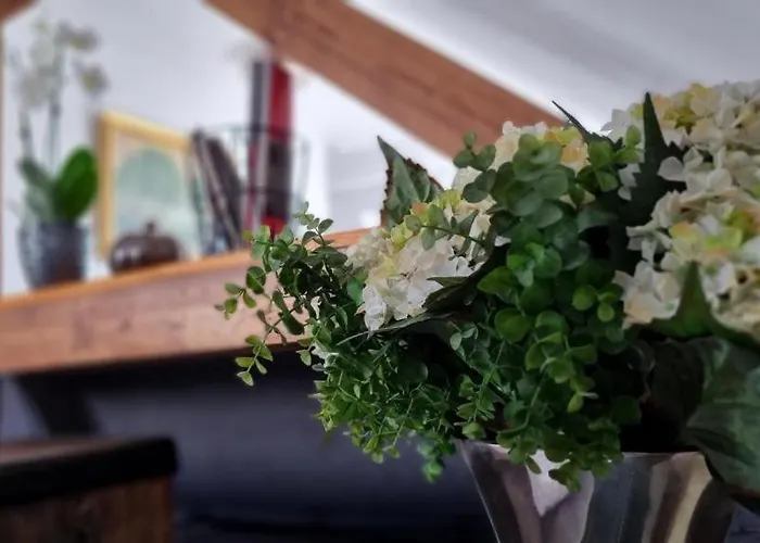 Exclusives Loft, Klimaanlage, Parkplatz, Netflix & Disney, Dominospizza, Wallbox Apartamento