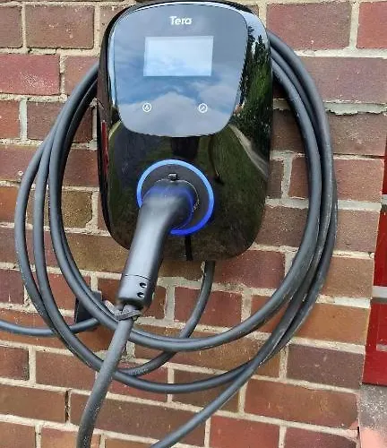 Exclusives Loft, Klimaanlage, Parkplatz, Netflix & Disney, Dominospizza, Wallbox * Falkensee