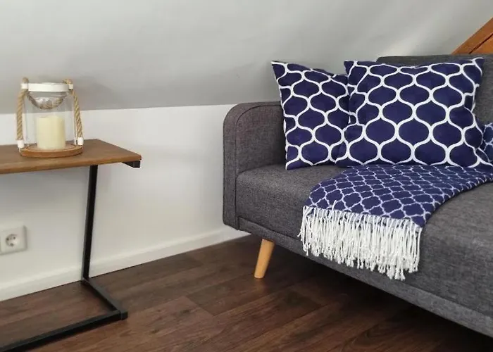 Exclusives Loft, Klimaanlage, Parkplatz, Netflix & Disney, Dominospizza, Wallbox Apartamento